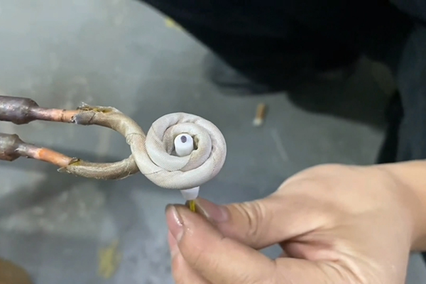 超高頻焊接設(shè)備，手持式超高頻焊機(jī)，通信線焊接打樣