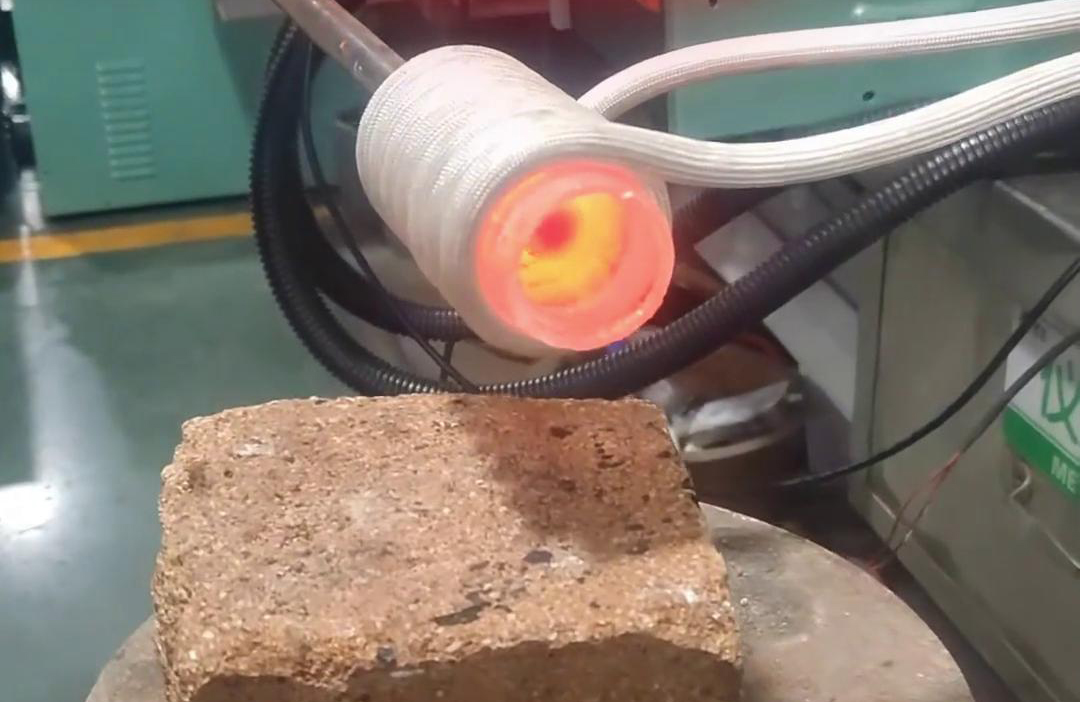 高頻加熱機實心棒料加熱淬火和回火，退火、正火等熱處理工藝