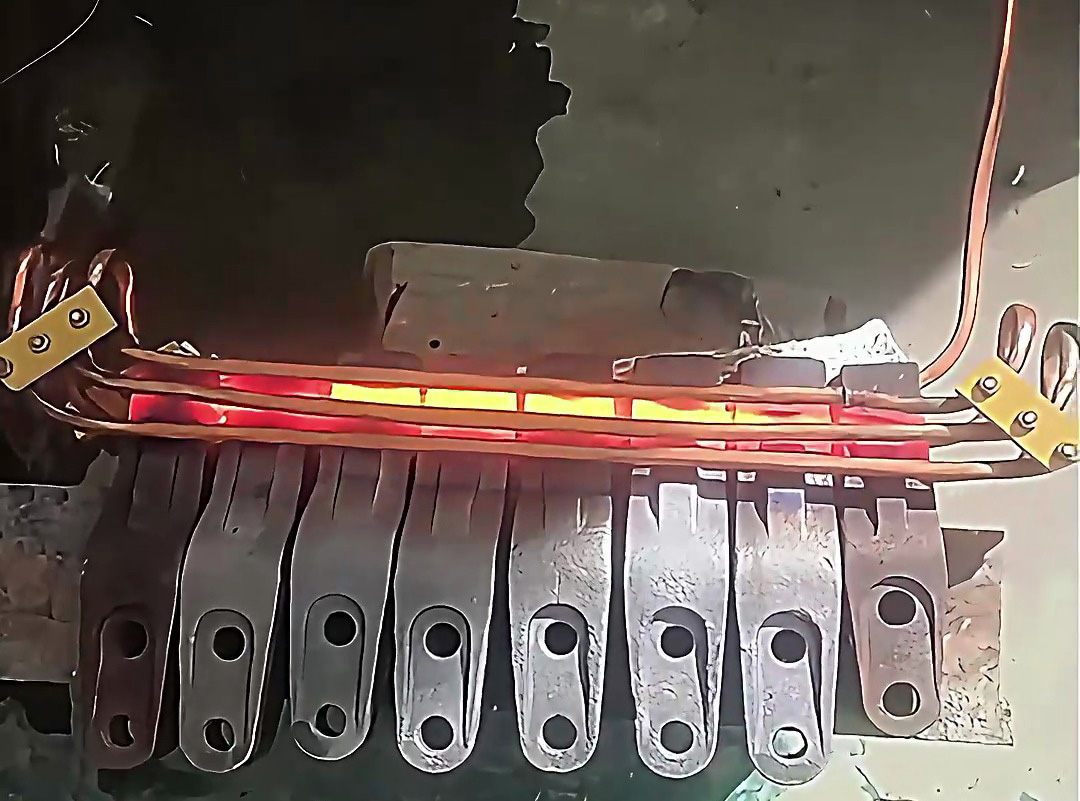中頻淬火熱處理在鏟車(chē)鏟牙性能提升中的應(yīng)用